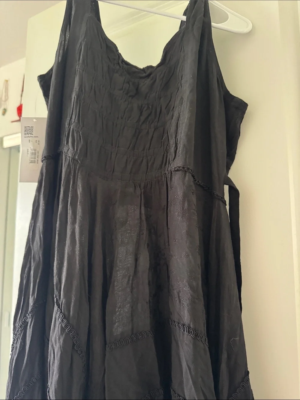 Black Tiered Maxi Dress - Picture 5 of 6